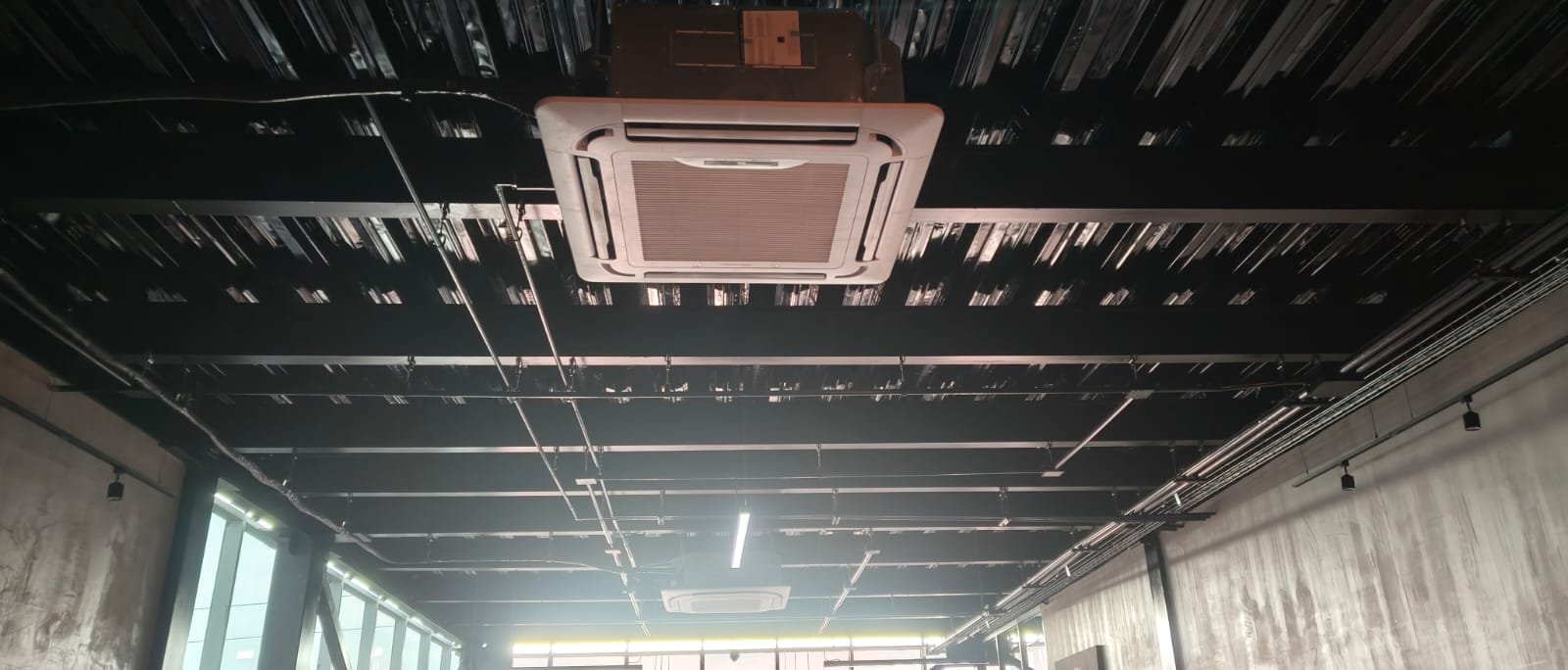 WhatsApp Image 2025-04-16 at 16.53.37 (2)